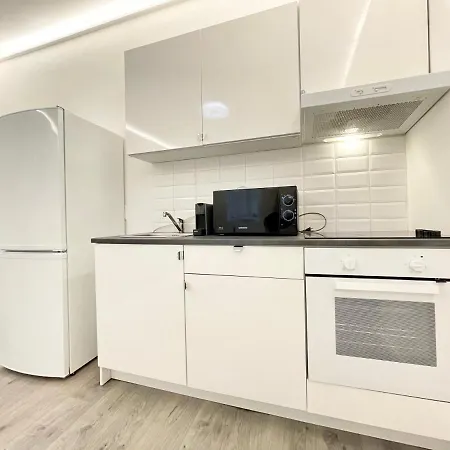 Park's Gem Apartment